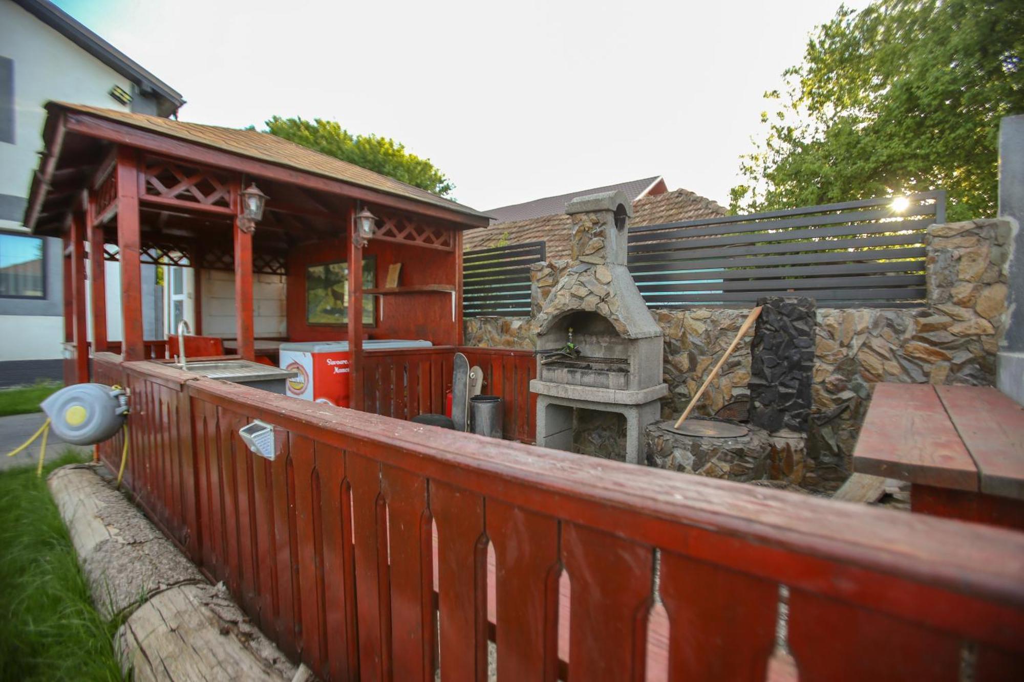 Casa Kevin Hotel Năvodari Eksteriør billede